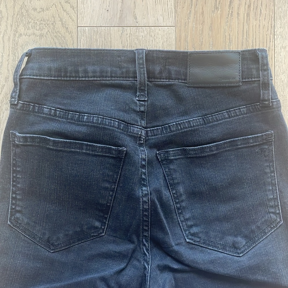 Madewell 10” High- Rise Skinny Jeans - Picture 13 of 16